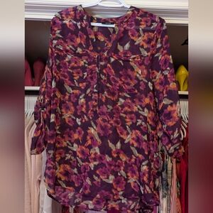 Apt. 9 Plum Floral V-Neck Roll-Tab Blouse Medium
